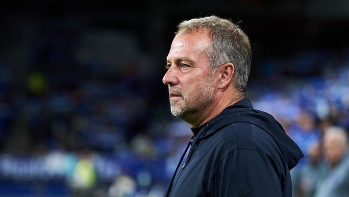 OVIEDO, SPAIN - SEPTEMBER 25: Hansi Flick, Head Coach of FC Barcelona, looks on prior to the LaLiga EA Sports match between Real Oviedo and FC Barcelona at Carlos Tartiere on September 25, 2025 in Oviedo, Spain. (Photo by Juan Manuel Serrano Arce/Getty Images) flick