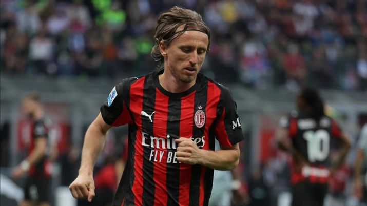 Luka Modric, centrocampista AC Milan, giocherà sotto diffida domenica a Verona