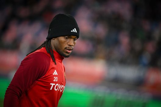 Mourinho show. Toglie Sanches dopo 15′ e nel post giura amore alla Roma- immagine 2