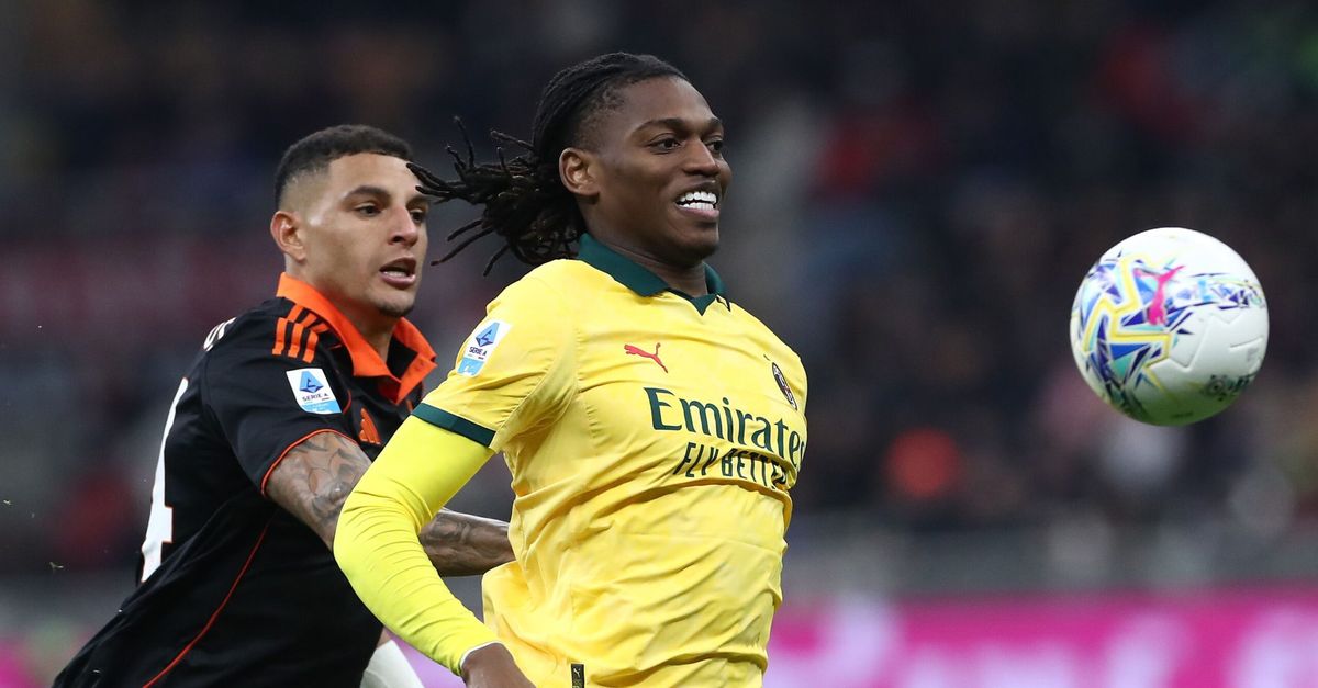 Milan Parma, probabili formazioni: ballottaggio in difesa. Torna la coppia Leao Pulisic?