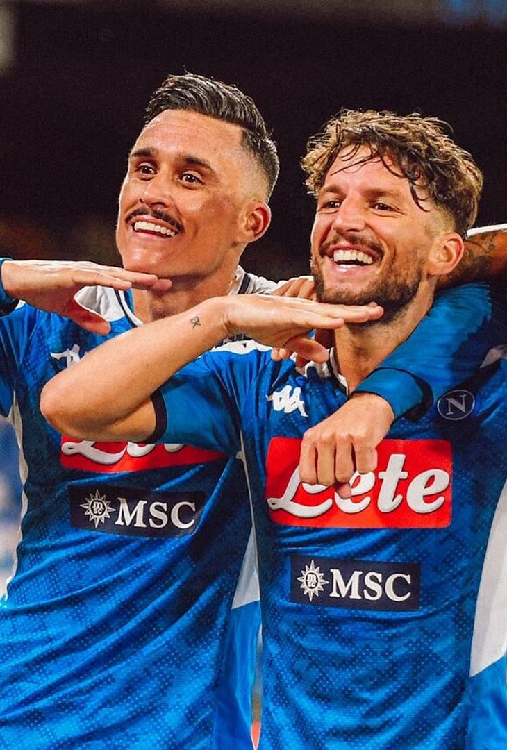 Gli scatti più belli delle sfide passate tra Napoli e Milan Napoli Milan amarcord