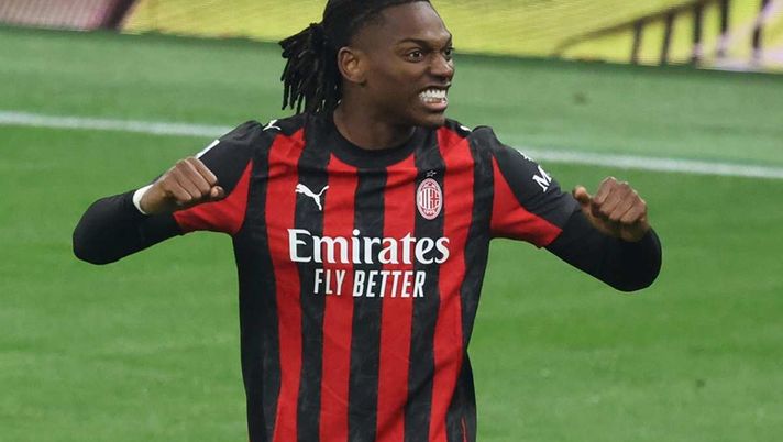 Milan, grazie al gol contro la Lazio Leao sale a quota 60 in rossonero