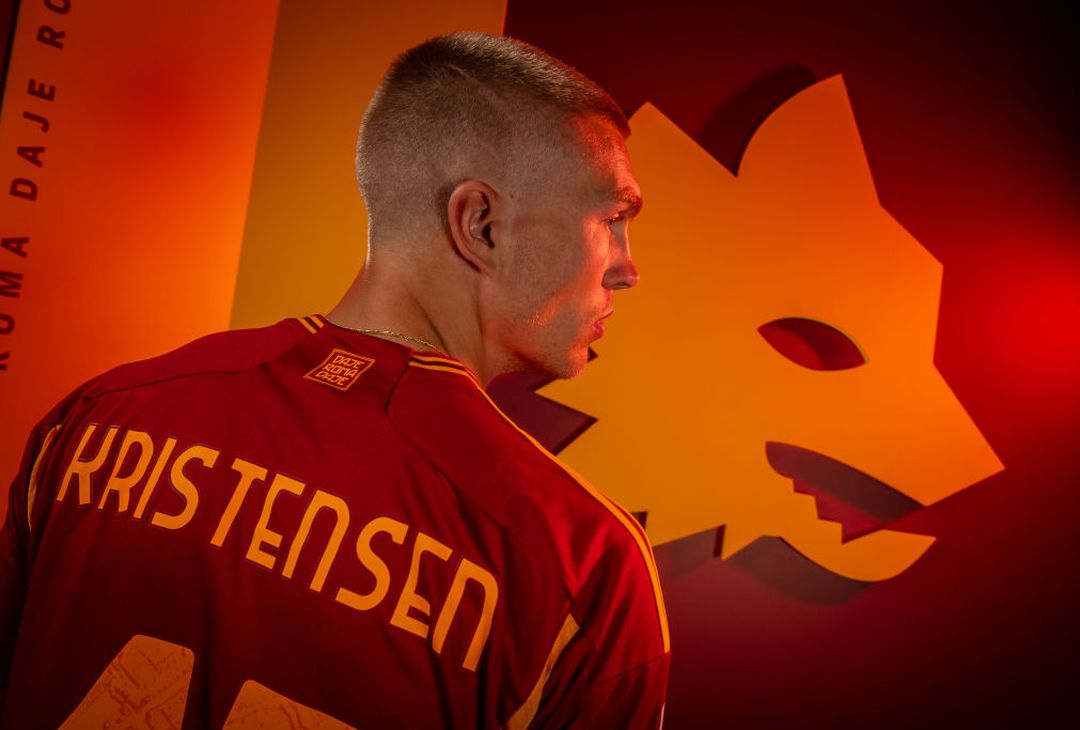 Roma, le prime immagini di Kristensen con la maglia giallorossa – FOTO GALLERY - immagine 11
