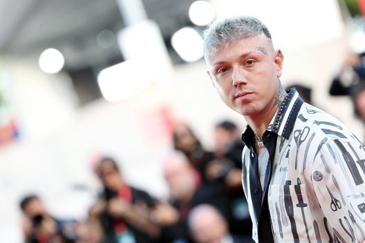 Getty Images Lo sfogo di Lazza: “Non fate i grattoni. Poi mio zio paga, mia suocera paga… e quelli che…”- immagine 2