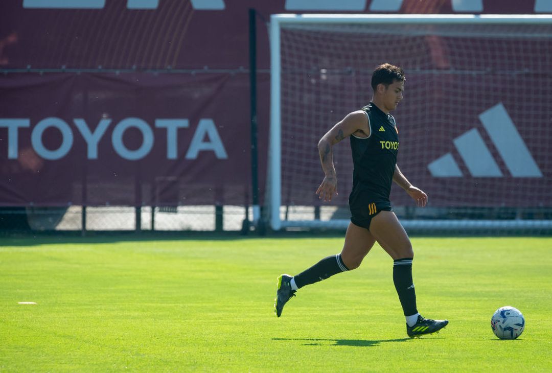 Roma, allenamento mattutino a Trigoria in vista dell’Hellas Verona – FOTO GALLERY - immagine 32