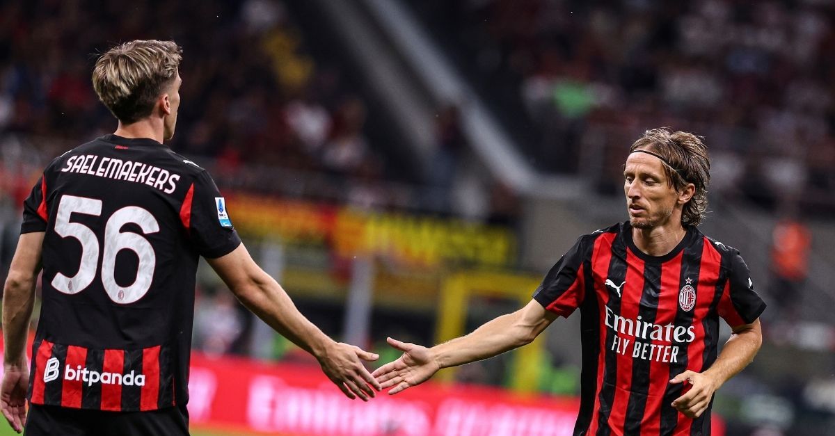 Milan Bologna, la fantasia dei rossoneri passa dai piedi di Modric e … Milan Bologna, la fantasia dei rossoneri passa dai piedi di Modric e …