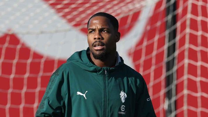 Mike Maignan (portiere AC Milan) | Calciomercato AC Milan News (Foto Getty Images) Calciomercato Milan, priorità Maignan. Nel mirino anche due talenti