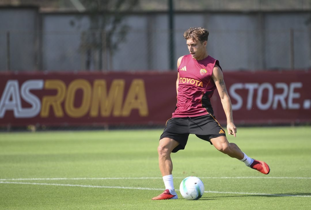 Trigoria, la ripresa degli allenamenti dopo tre giorni di riposo – FOTO GALLERY - immagine 11