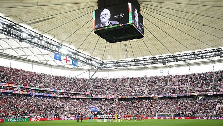 Euro 2024 si ferma per un minuto: morto Gerhard Aigner, lo storico segretario generale Uefa - immagine 1