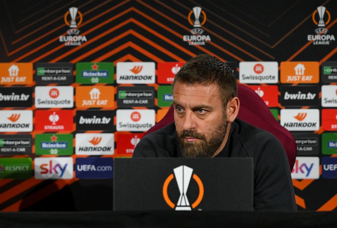 Roma, la conferenza stampa di De Rossi e Pellegrini prima del Milan – FOTO GALLERY - immagine 3