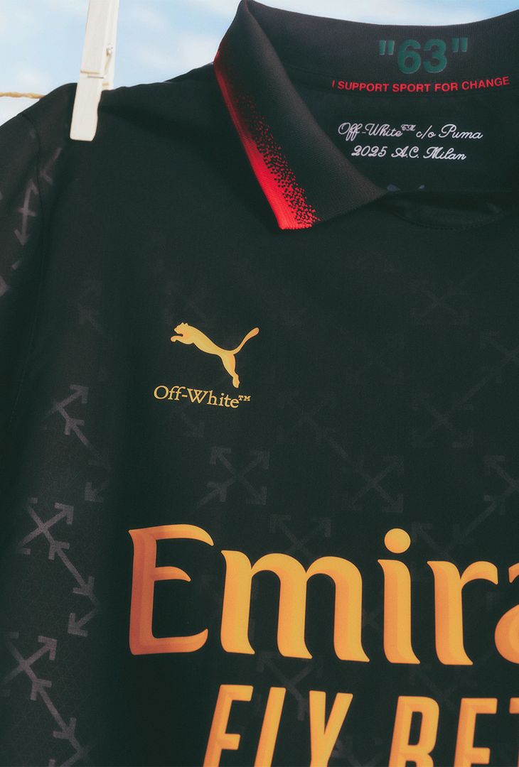 Quarta Maglia AC Milan 2024-2025 PUMA Off-White