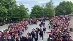Video – L’arrivo dei giocatori del Toro alla basilica di Superga per il 4 maggio