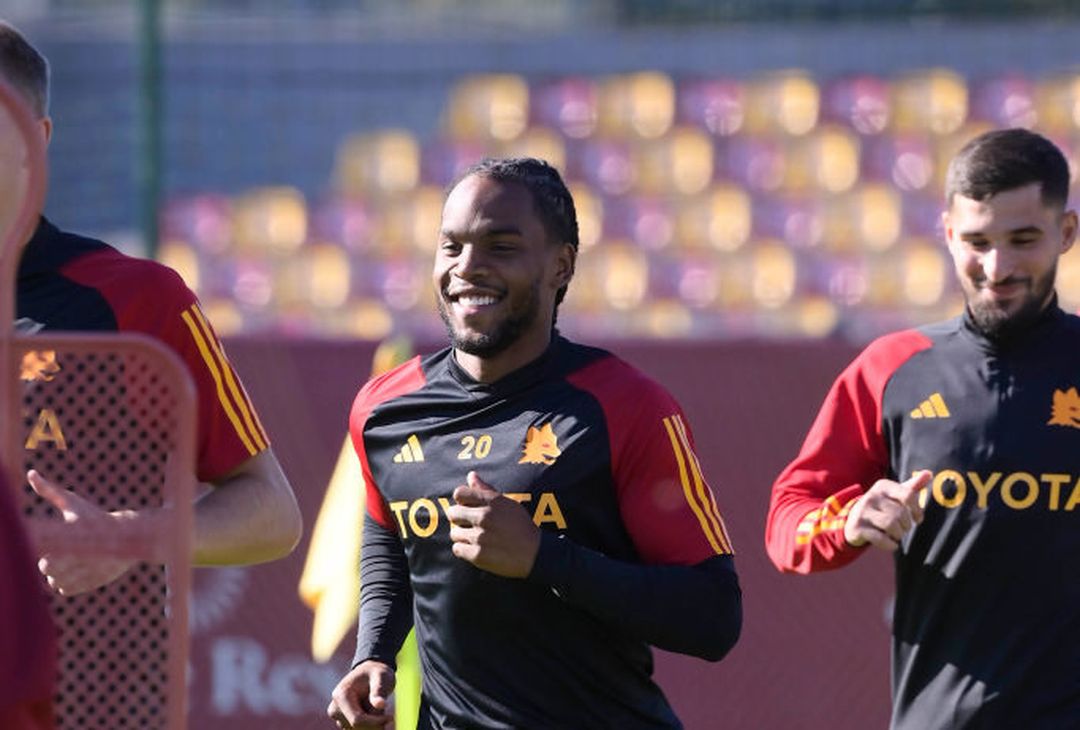 Roma, la rifinitura alla vigilia del match con lo Slavia – FOTO GALLERY - immagine 18