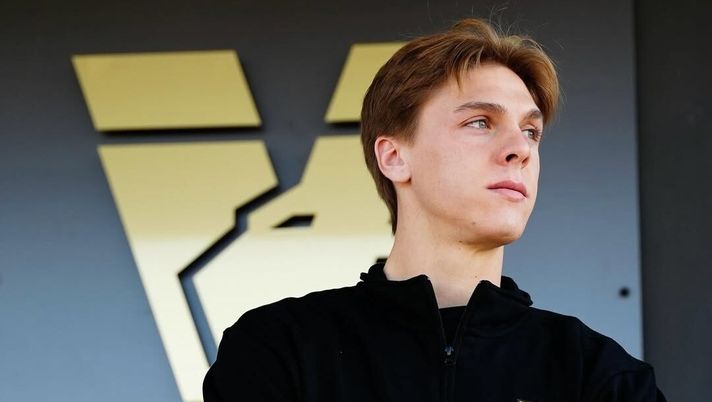 Alessio Zerbin, talento di proprietà del Napoli (oggi in prestito alla Cremonese), apre il cuore ai microfoni de La Gazzetta dello Sport. zerbin cremonese napoli