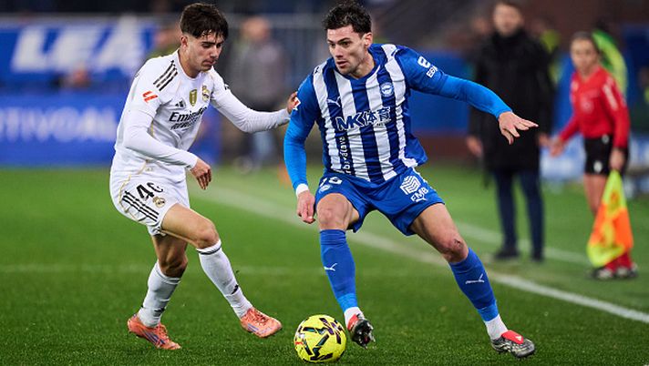 victor-valdepenas-difensore-mercato-milan-estate