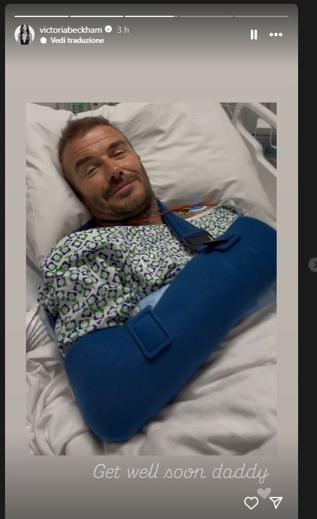 Beckham in ospedale, Victoria posta la foto. Ecco cosa è accaduto- immagine 2