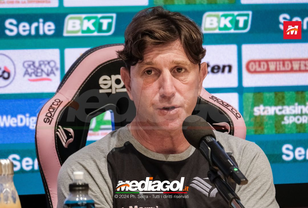 FOTO PALERMO, verso il Venezia: mister Mignani in sala stampa al CFA (GALLERY) - immagine 22