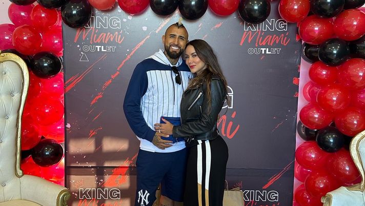 Arturo Vidal si tuffa nella moda: aperto il ‘King Miami outlet’ in Cile - immagine 1