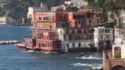 La moglie di Mertens torna a Napoli: il messaggio d’amore per la città