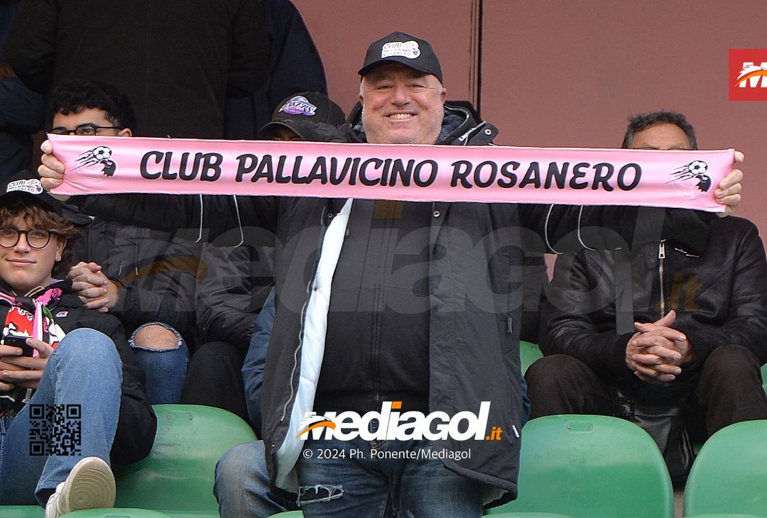 FOTOTIFO Palermo-Modena 4-2, gli scatti ai tifosi al “Renzo Barbera” (GALLERY) - immagine 28