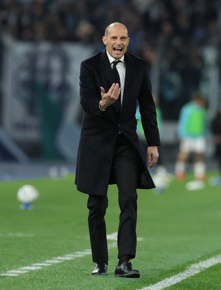 Giù le mani da Rafael Leao: gesto sbagliato, gestione perfetta di Allegri- immagine 2