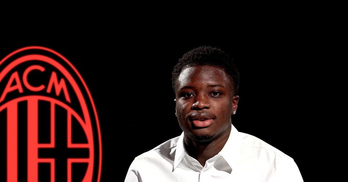 Milan, infortunio per il neo acquisto Alphadjo Cissè (in prestito al Catanzaro)