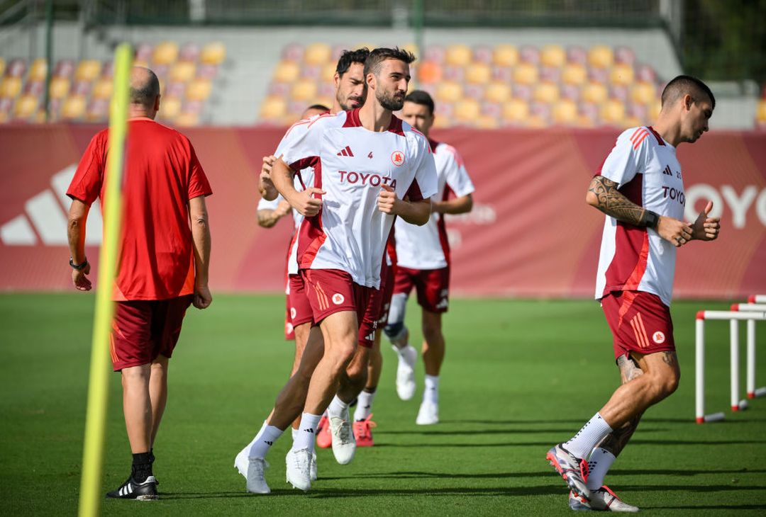 Trigoria, la ripresa degli allenamenti senza i nazionali – FOTO GALLERY - immagine 34