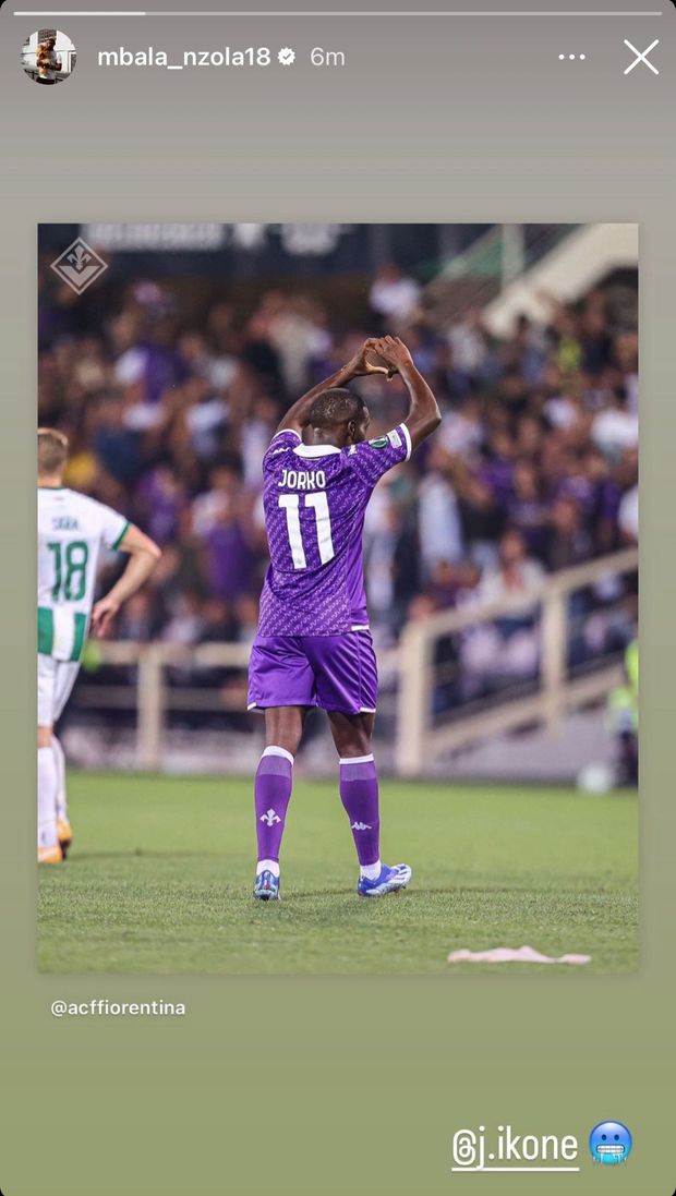 FOTO – Segna Ikonè e Nzola si trasforma da attaccante a tifoso viola- immagine 2