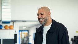 Adriano compie gli anni, l’Inter: “Potenza, talento e gol indimenticabili. Auguri Imperatore”