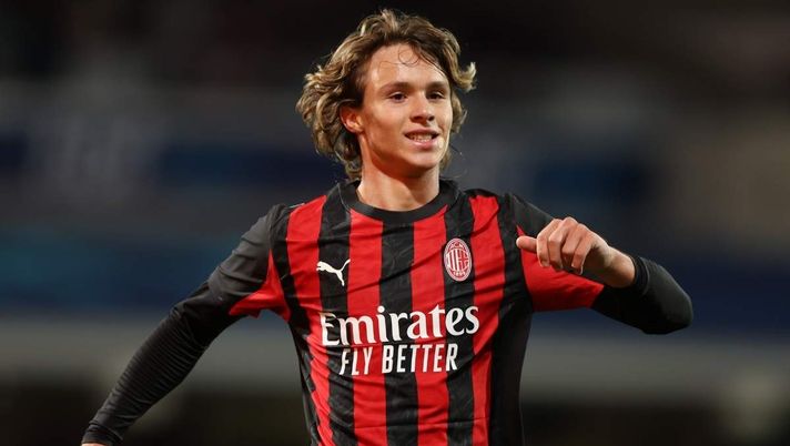 Milan in prestito: Comotto idolo allo Spezia, Camarda si opera?