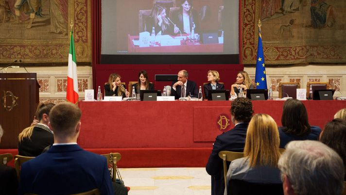 A Cristina Mezzaroma il premio “Donne tra scienza, cultura e identità” - immagine 1