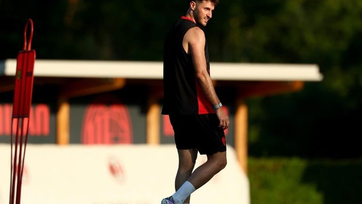 Leeds-Milan, Gimenez risponde al mercato! Subito gol al 'rientro'