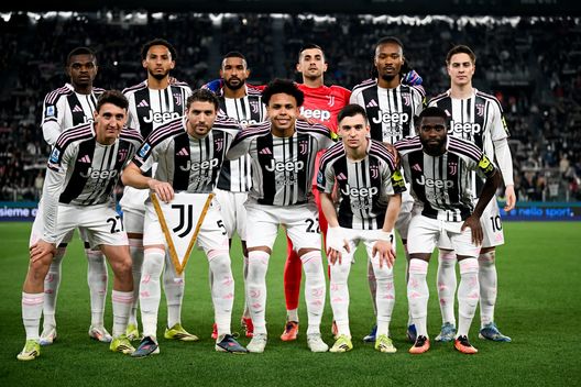 TURIN, ITALY - MARCH 21: Pierre Kalulu, Lloyd Kelly, Gleison Bremer, Mattia Perin, Khephren Thuram, Kenan Yildiz, Andrea Cambiaso, Manuel Locatelli, Weston McKennie, Francisco Conceicao and Jeremie Boga line up for team photographs before the kick-off of the Serie A match between Juventus FC and US Sassuolo Calcio at Allianz Stadium on March 21, 2026 in Turin, Italy. (Photo by Daniele Badolato - Juventus FC/Juventus FC via Getty Images)