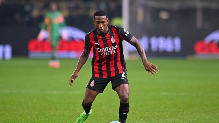 Milan, Gianfranco Teotino difende Estupinan: “Ha tanta energia e corsa” - immagine 1