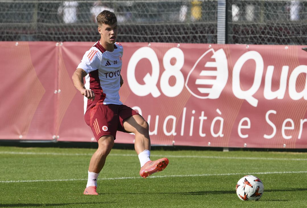 Roma, l’allenamento a Trigoria a tre giorni dall’Europa League – FOTO GALLERY - immagine 8