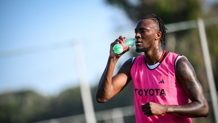 Kosice-Roma, i convocati: ancora out Abraham. Resta a casa anche Smalling, il motivo - immagine 1