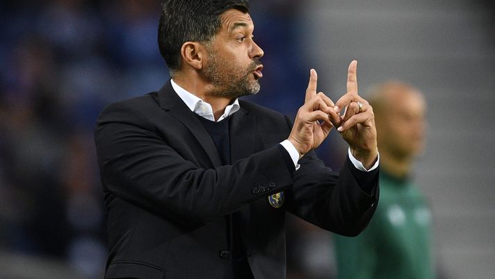 PORTO, PORTUGAL - OCTOBER 24: Sergio Conceicao, Head Coach of Porto reacts during the UEFA Europa League group G match between FC Porto and Rangers FC at Estadio do Dragao on October 24, 2019 in Porto, Portugal. (Photo by Octavio Passos/Getty Images) Conceicao
