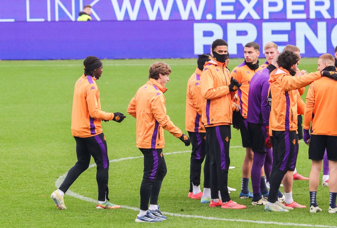 Gallery VN – Allenamento a porte aperte della Fiorentina, le immagini più belle - immagine 49