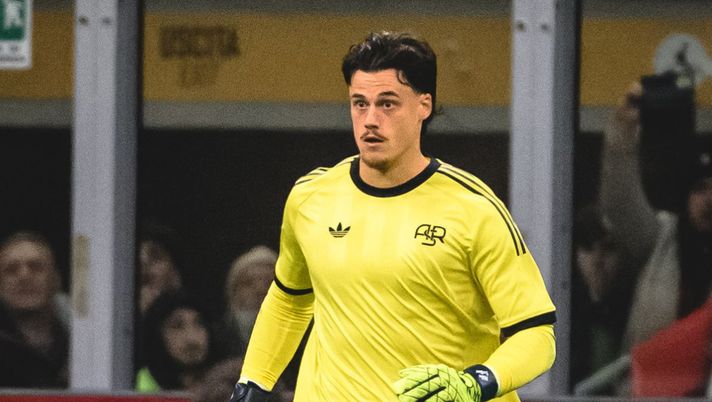 Milan-Roma, Svilar: “Peccato giocare così e uscire senza punti. Parata a Leao? Istinto” Milan-Roma, Svilar: “Peccato giocare così e uscire senza punti. Parata a Leao? Istinto” - immagine 1