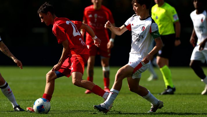 SOLBIATE ARNO, ITALY - APRIL 02: Emanuele Sala of Milan Futuro in action during the Serie D match betweeen Milan Futuro and Villa Valle at Stadio Felice Chinetti on April 02, 2026 in Solbiate Arno, Italy. (Photo by Antonino Lagana/AC Milan via Getty Images) Milan Futuro, brilla Traorè con il Villa Valle. Ma che risposta della squadra - immagine 1