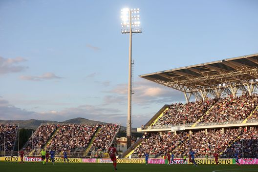 Pioggia e tifo ridotto: oggi saranno poco più di 10 mila- immagine 2