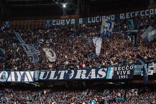 L'edizione odierna del Corriere del Mezzogiorno ha sottolineato un dato importante sui rinnovi degli abbonamenti del Napoli.