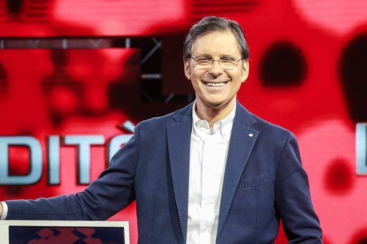 Carlotta Mantovan, foto a Roma con il nuovo compagno per l’ex di Fabrizio Frizzi- immagine 2