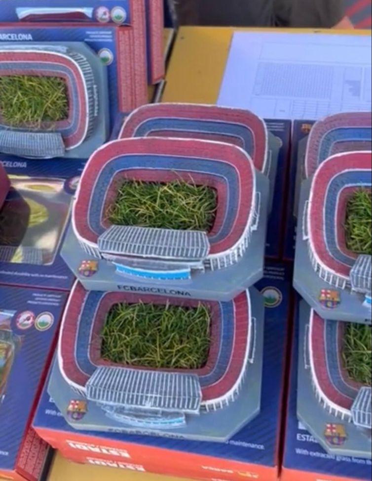 Barcellona, nuovo negozio: in vendita le zolle del Camp Nou- immagine 2