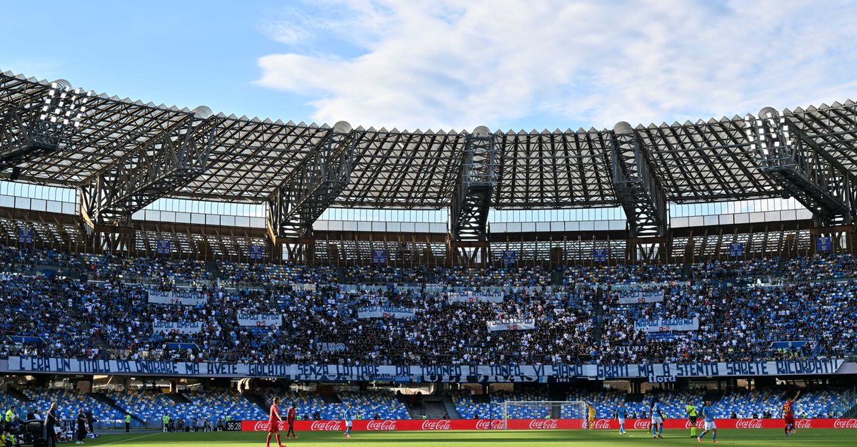 Serie A La Decisione Del Giudice Sportivo Ammenda Per Il Napoli Calcio Napoli 1926