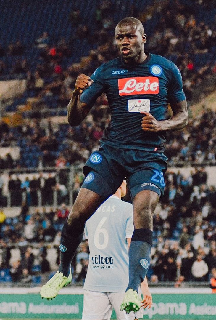 GALLERY Il Napoli ricorda i match contro la Lazio: gli scatti più belli del passato - immagine 8