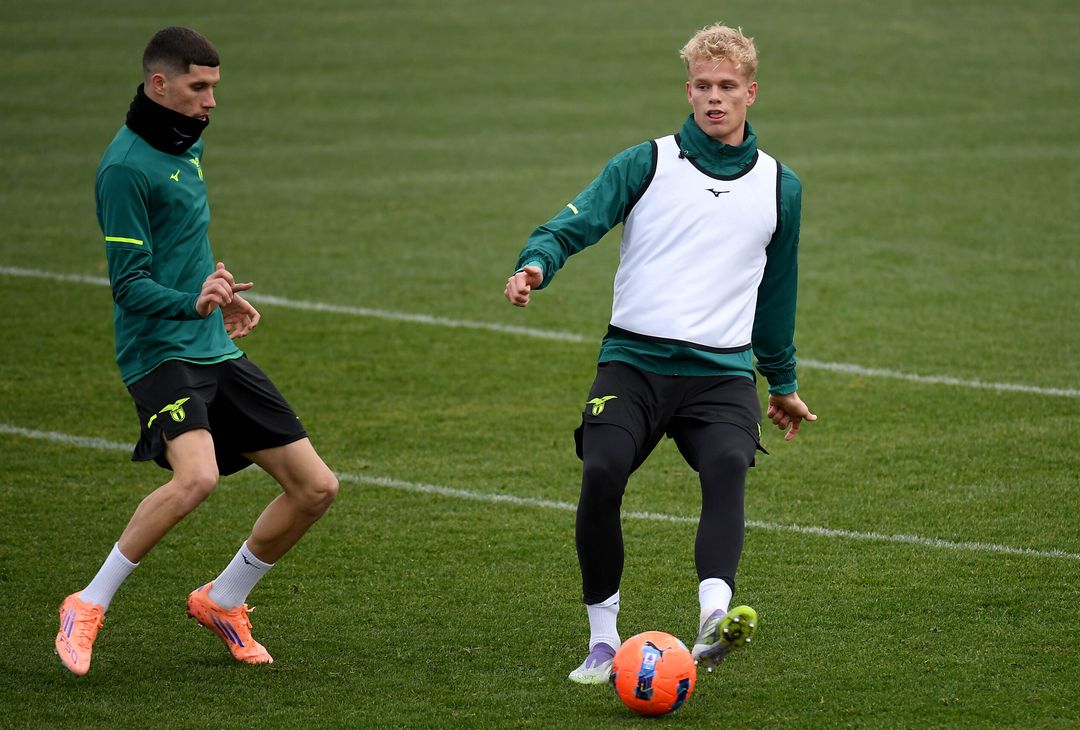 Lazio, tutte le immagini dell’allenamento a Formello – GALLERY - immagine 54