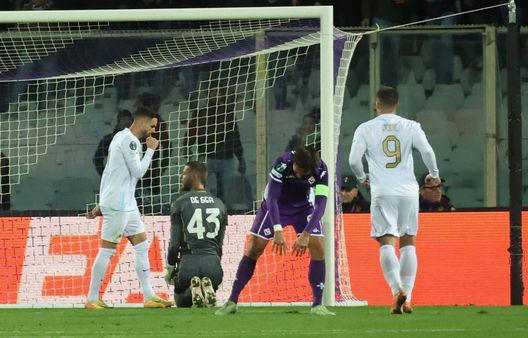 GERMOGLI PH: 27 NOVEMBRE 2025 FIRENZE STADIO ARTEMIO FRANCHI CONFERENCE LEAGUE FIORENTINA VS AEK ATENE NELLA FOTO DE GEA GOL SUBITO