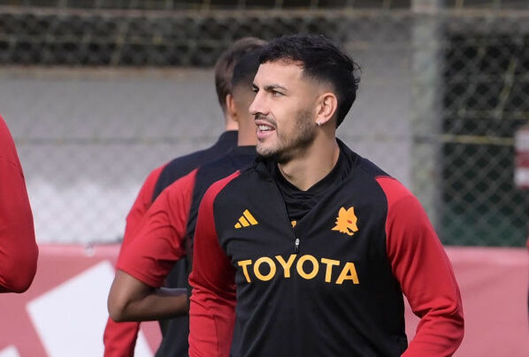 Roma, seduta con vista sul Lecce: in gruppo Dybala e Renato Sanches – FOTO GALLERY - immagine 6