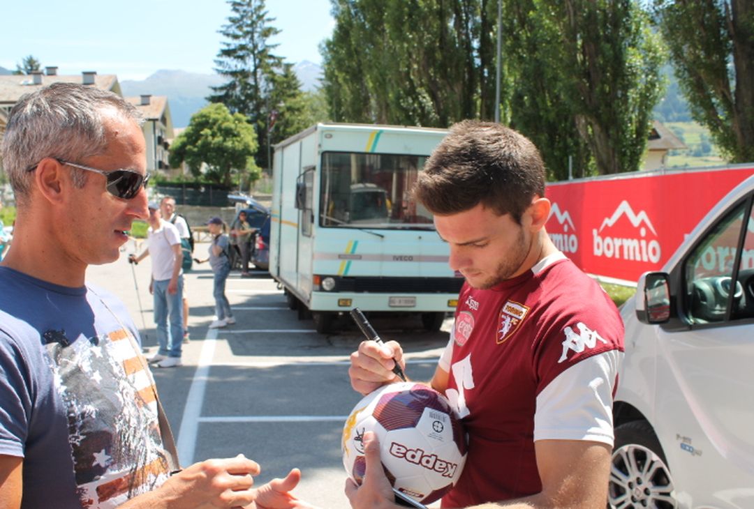 Fotogallery – Torino a Bormio: l’allenamento e l’abbraccio ai tifosi - immagine 30